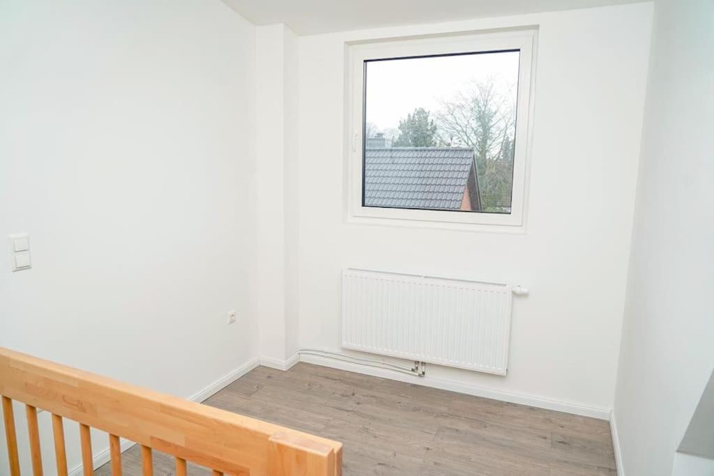 Vakantiehuis Dream House-b For 6 Persons